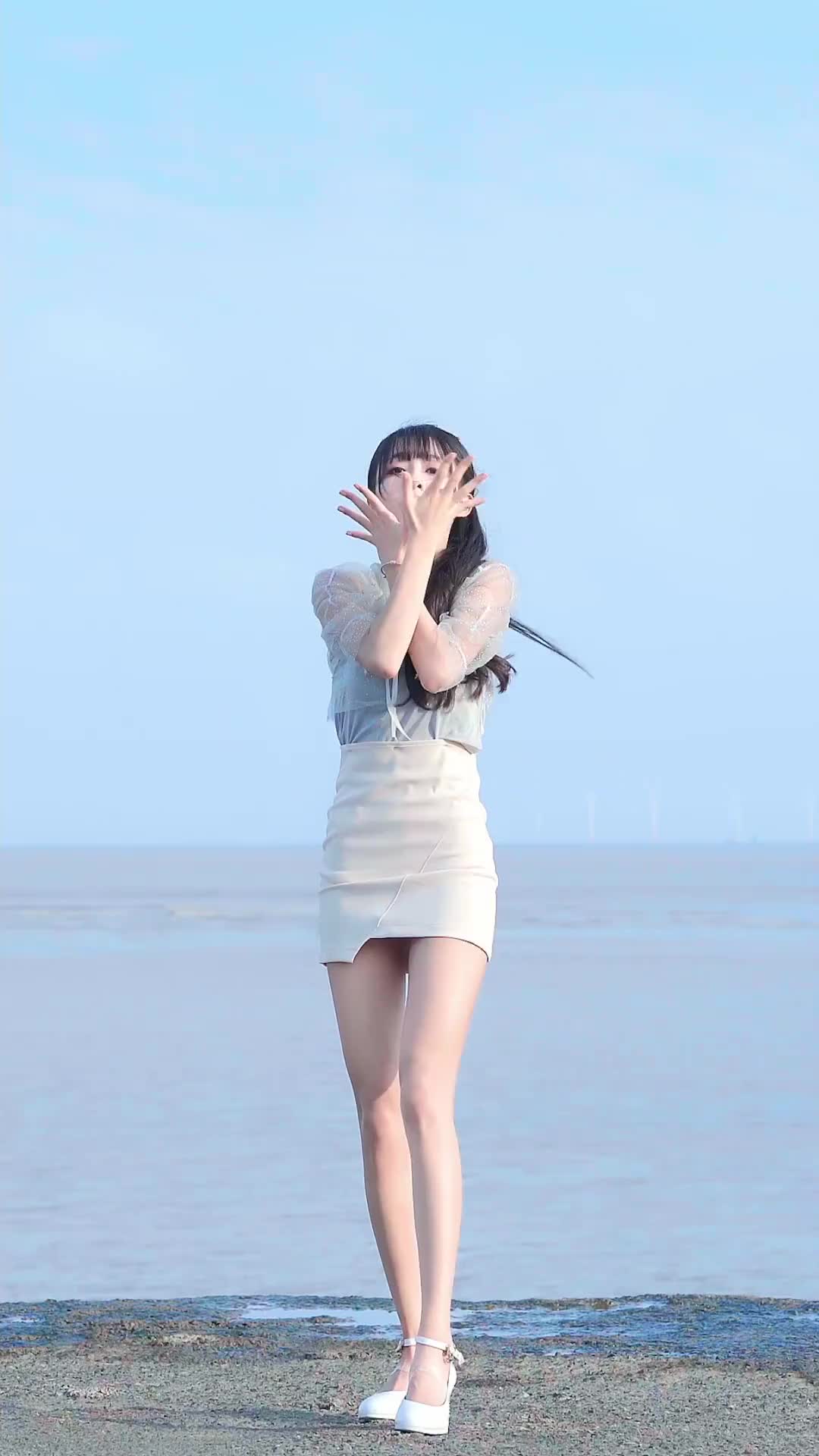 龙哥系列乱草肉丝宝马女超诱惑 new